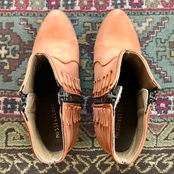 Musse & Cloud "Athya" 100% Leather Mustard Orange Western Ankle Boots - Size 6 - Picture 12 of 14